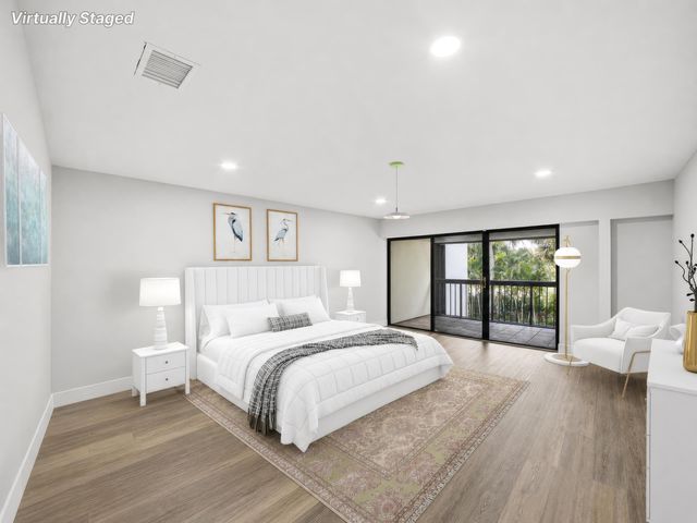 2517 Presidential Way B, West Palm Beach, FL 33401