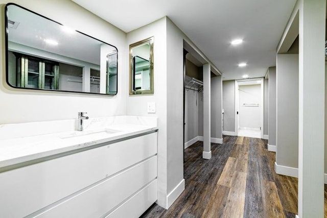 2517 Presidential Way B, West Palm Beach, FL 33401