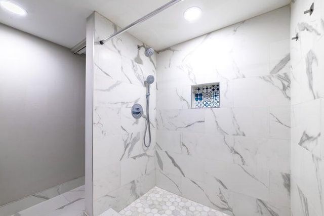 2517 Presidential Way B, West Palm Beach, FL 33401