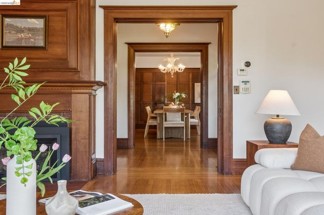 1490 Arch St, Berkeley, CA 94708