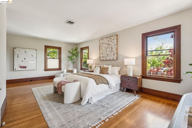 1490 Arch St, Berkeley, CA 94708