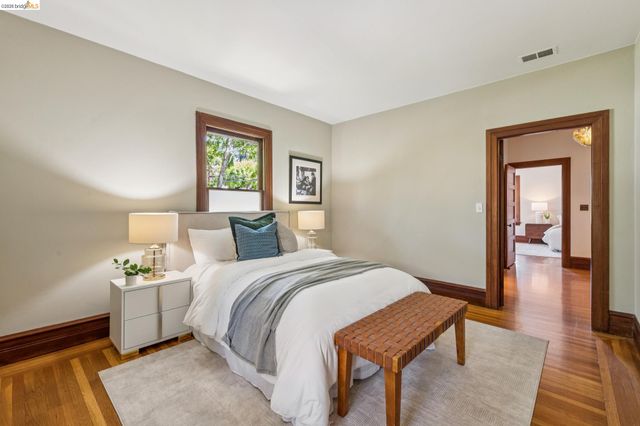 1490 Arch St, Berkeley, CA 94708
