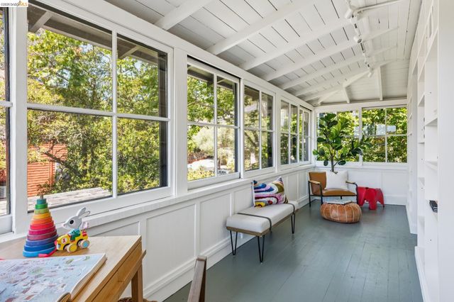 1490 Arch St, Berkeley, CA 94708