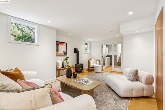 1490 Arch St, Berkeley, CA 94708