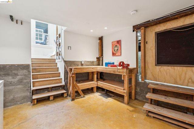 1490 Arch St, Berkeley, CA 94708