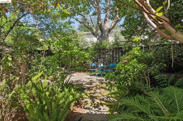 1490 Arch St, Berkeley, CA 94708
