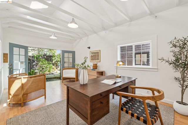 1490 Arch St, Berkeley, CA 94708