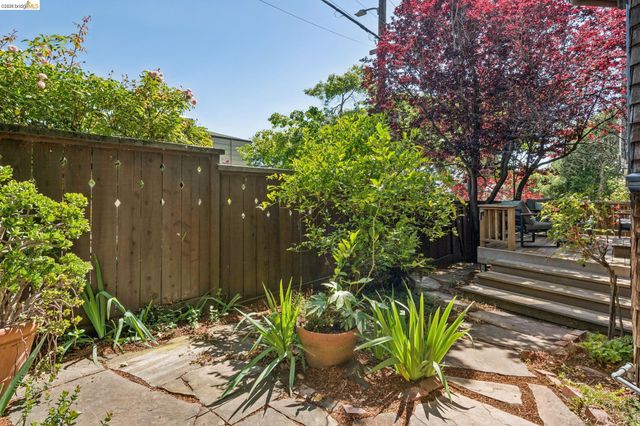 1490 Arch St, Berkeley, CA 94708