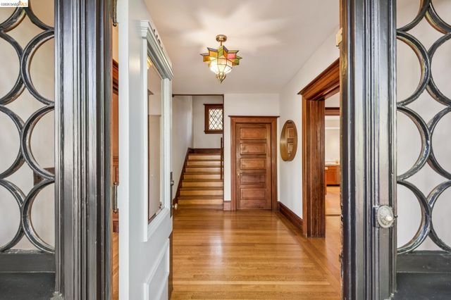 1490 Arch St, Berkeley, CA 94708
