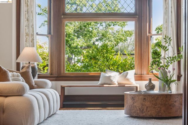 1490 Arch St, Berkeley, CA 94708