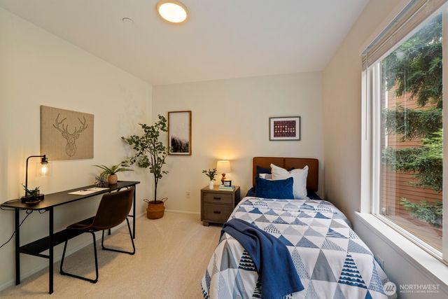 71 Sunset Court NW, Issaquah, WA 98027