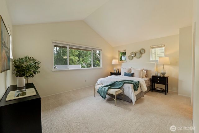 71 Sunset Court NW, Issaquah, WA 98027