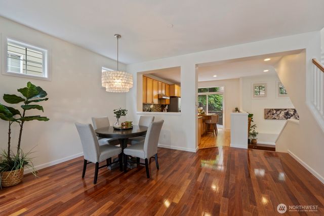 71 Sunset Court NW, Issaquah, WA 98027