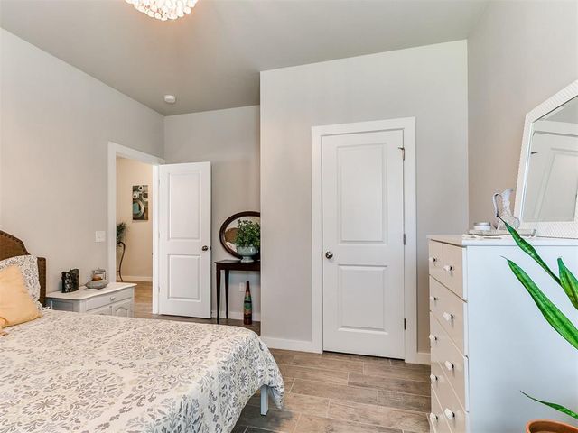 9896 Abington Circle, Edmond, OK 73025