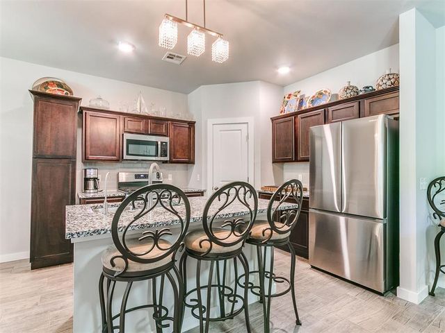 9896 Abington Circle, Edmond, OK 73025