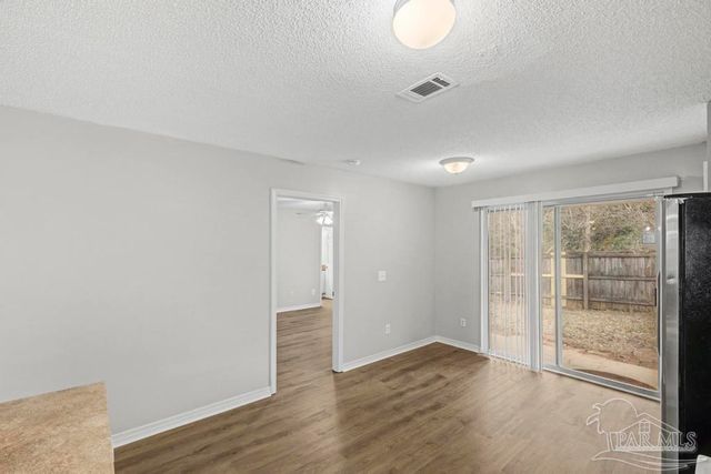 10588 Wilderness Ln, Pensacola, FL 32534