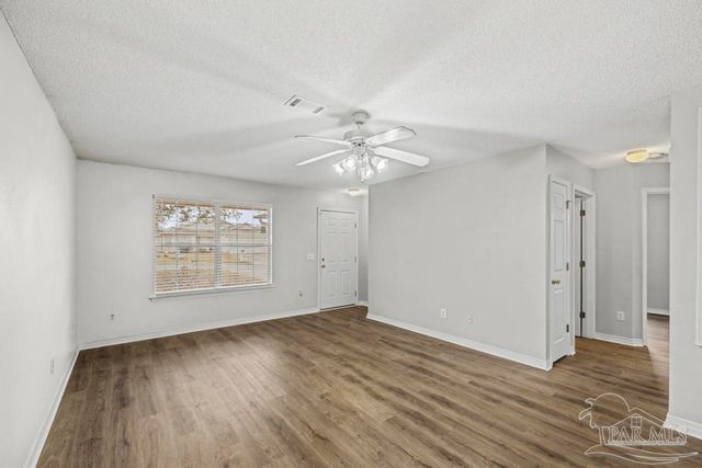 10588 Wilderness Ln, Pensacola, FL 32534