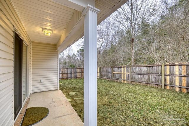 10588 Wilderness Ln, Pensacola, FL 32534