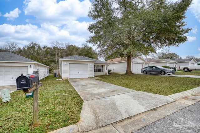 10588 Wilderness Ln, Pensacola, FL 32534