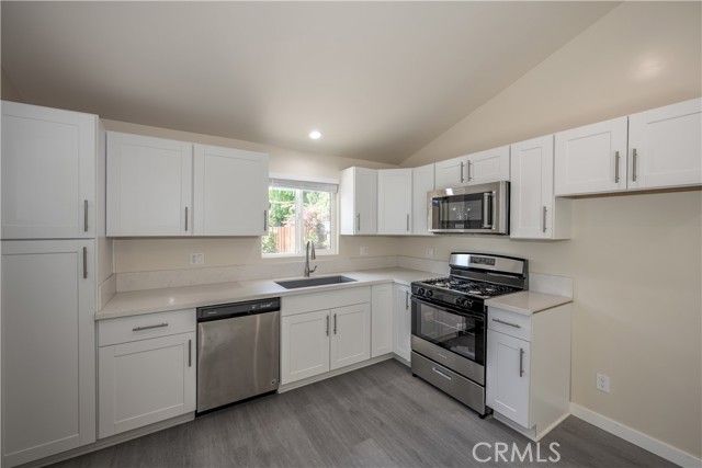 6637 Radford Avenue, North Hollywood (los Angeles), CA 91606