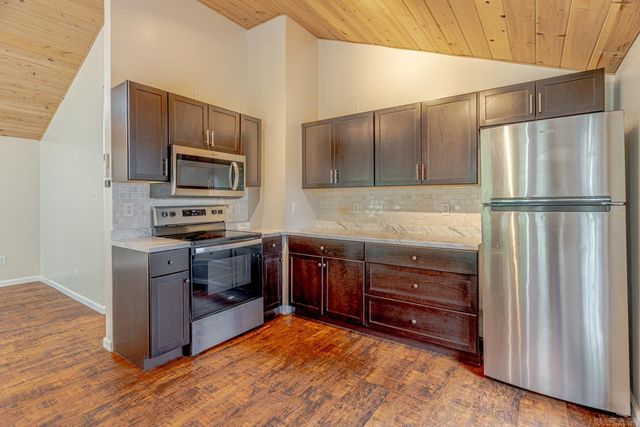 138 Flathead Dr, Cherokee Village, AR 72529