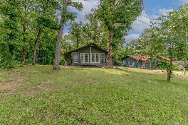 138 Flathead Dr, Cherokee Village, AR 72529