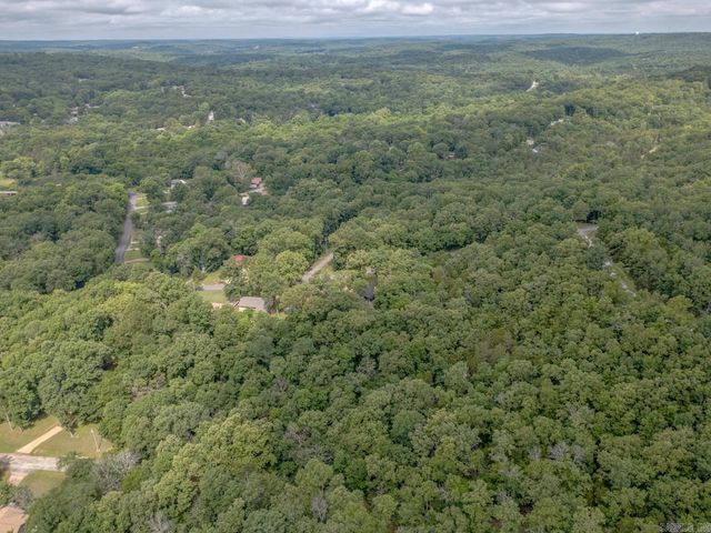138 Flathead Dr, Cherokee Village, AR 72529