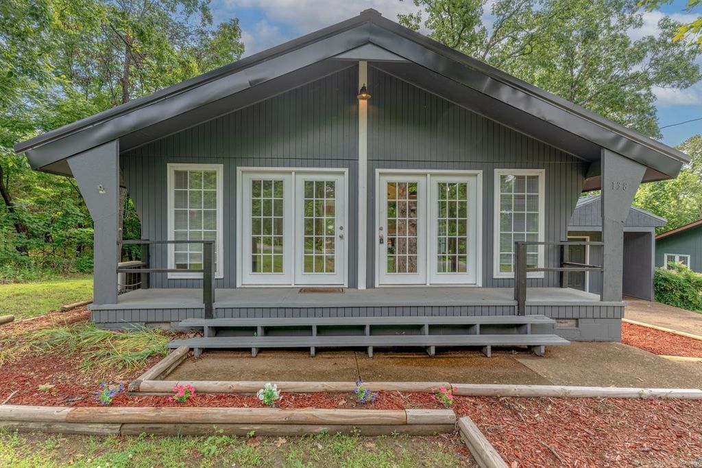138 Flathead Dr, Cherokee Village, AR 72529