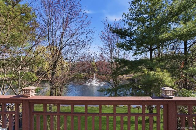 50 Holiday Pond Road, Jericho, NY 11753
