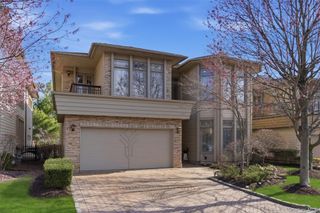 50 Holiday Pond Road, Jericho, NY 11753