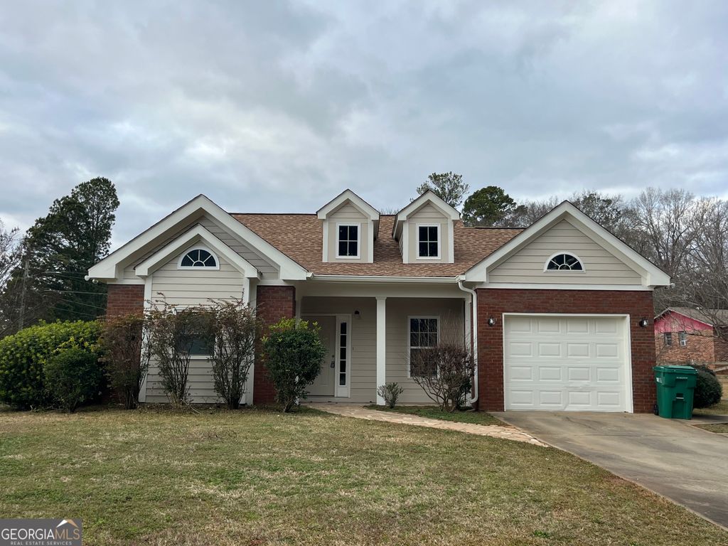 124 W Hogan Road, Eatonton, GA 31024