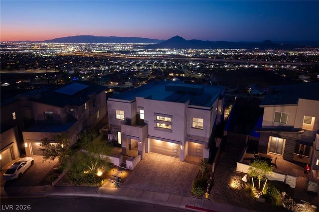 214 Shaded Canyon Drive, Henderson, NV 89012