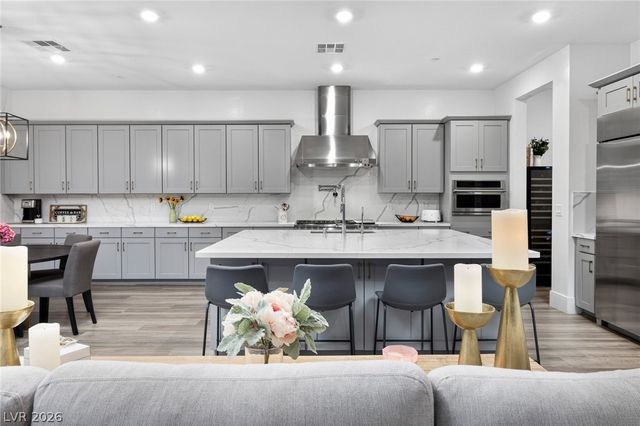 214 Shaded Canyon Drive, Henderson, NV 89012