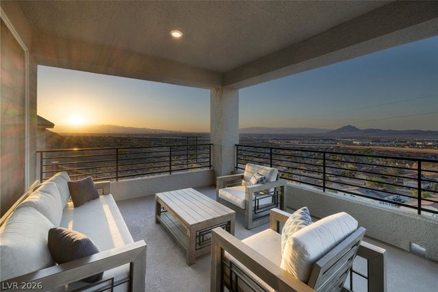 214 Shaded Canyon Drive, Henderson, NV 89012