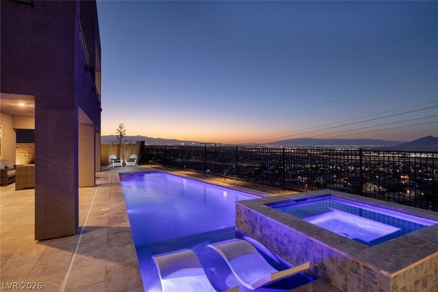 214 Shaded Canyon Drive, Henderson, NV 89012