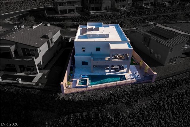 214 Shaded Canyon Drive, Henderson, NV 89012
