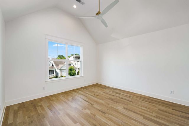 6010 Pennsylvania Ave, Nashville, TN 37209