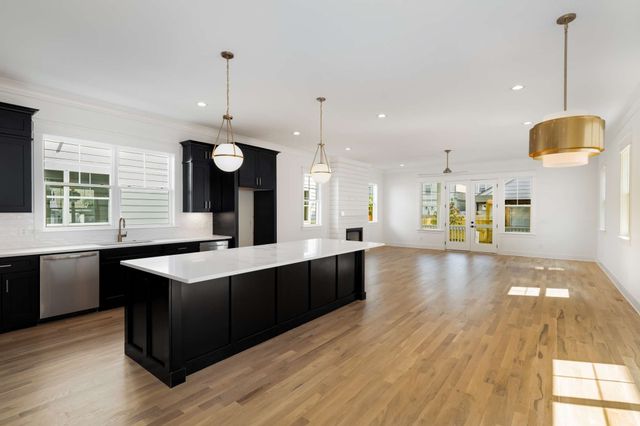 6010 Pennsylvania Ave, Nashville, TN 37209