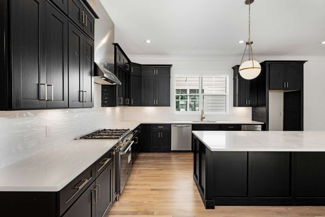 6010 Pennsylvania Ave, Nashville, TN 37209