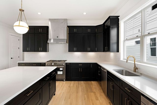 6010 Pennsylvania Ave, Nashville, TN 37209