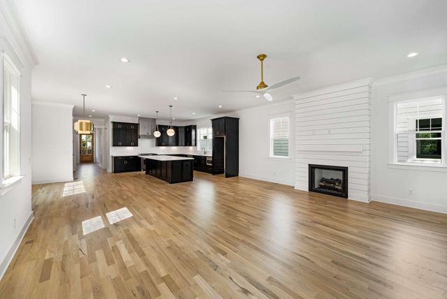 6010 Pennsylvania Ave, Nashville, TN 37209