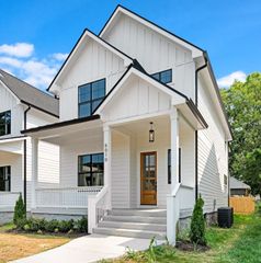 6010 Pennsylvania Ave, Nashville, TN 37209