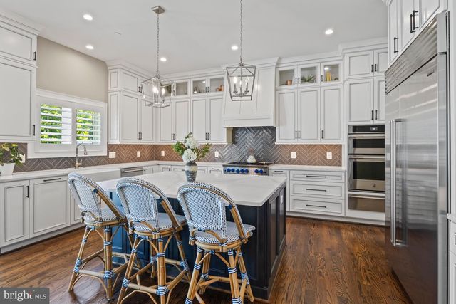 5401 GLENWOOD RD, Bethesda, MD 20817