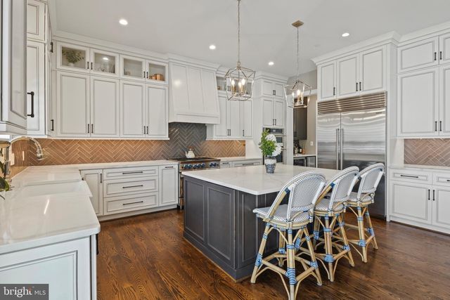 5401 GLENWOOD RD, Bethesda, MD 20817