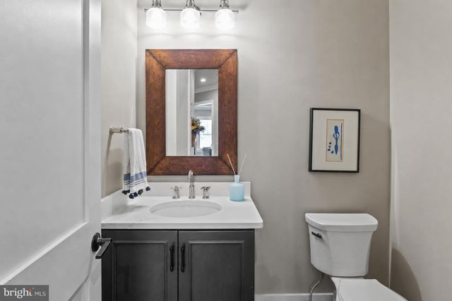 5401 GLENWOOD RD, Bethesda, MD 20817