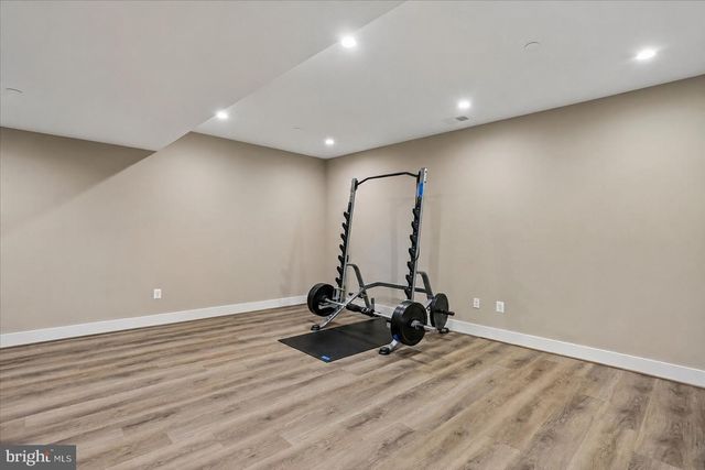 5401 GLENWOOD RD, Bethesda, MD 20817