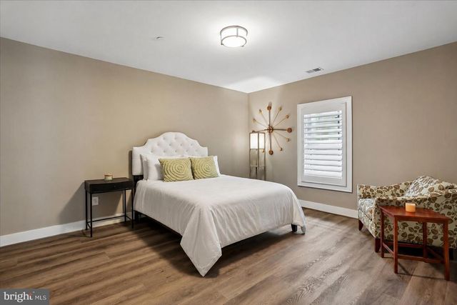 5401 GLENWOOD RD, Bethesda, MD 20817