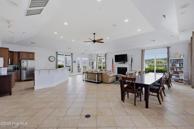 7008 Sevilleen Drive SW, Ocean Isle Beach, NC 28469