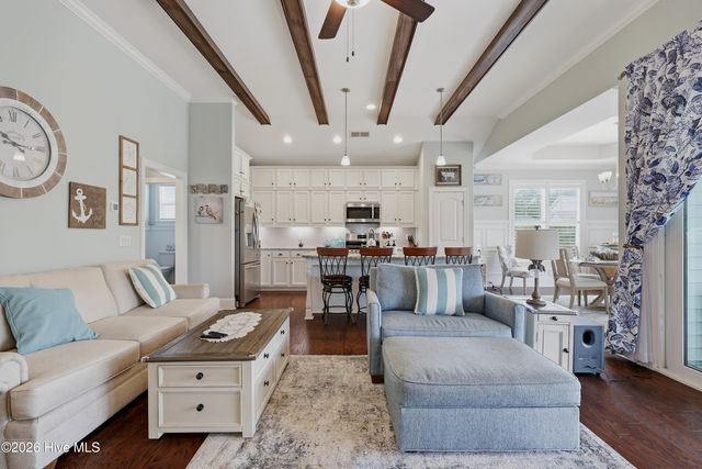 7008 Sevilleen Drive SW, Ocean Isle Beach, NC 28469