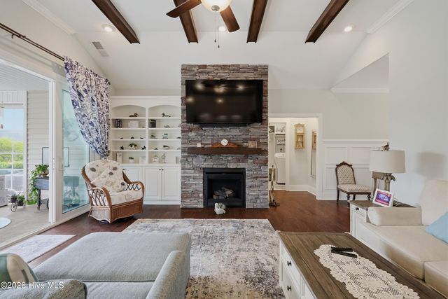 7008 Sevilleen Drive SW, Ocean Isle Beach, NC 28469